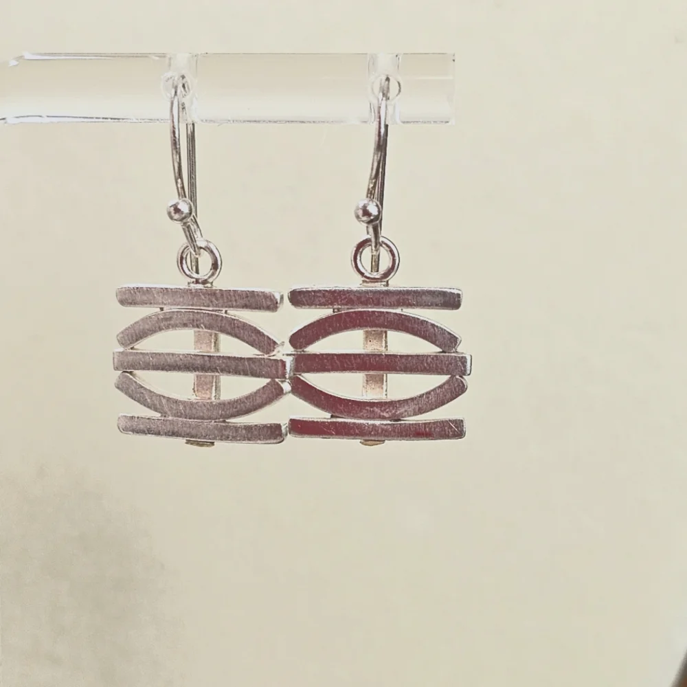 Heather Murray 925 Silver Garden Gate Earrings - Picture 4 of 11